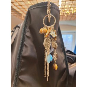 Taske vedhng fra G. Point Accessories