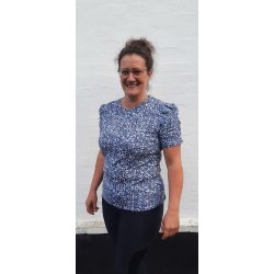 T-Shirt med pufrmer fra IR "Ambient - Navy Bloom" Flower