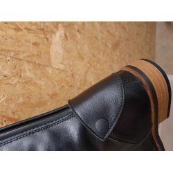 Lang Ridestvle eksklusiv fra Campus i sort 