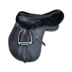 Sadelbetrk i lammeskind fra Waldhausen