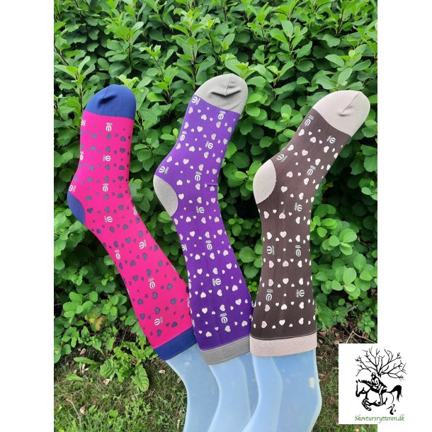 Strmper i microfiber med hjerter og tyndt foer str. 39/41
