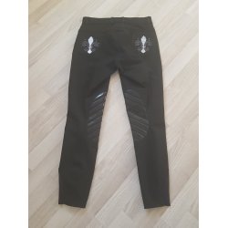 Ridebukser med brodering "All into Lily"