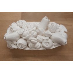 Gips figur af oval frugtkurv