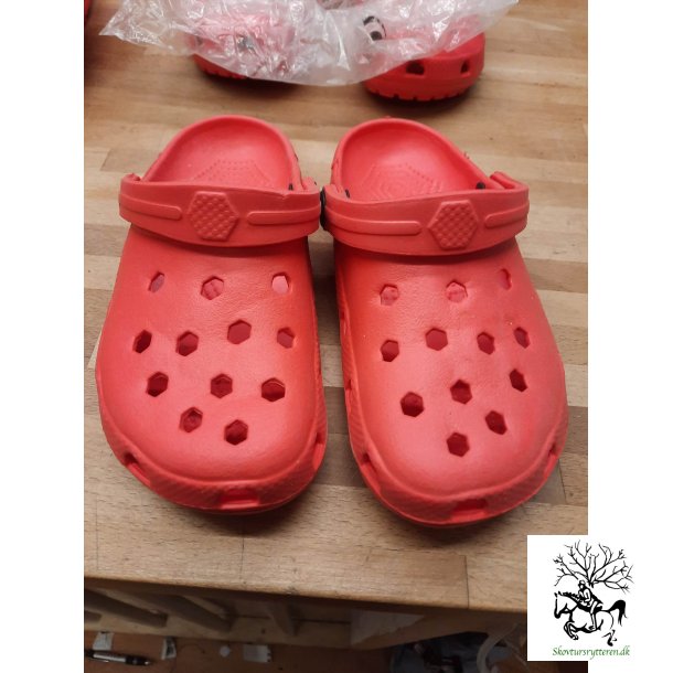 Clogs med bld bund " Bull Dozer" Rd Str. 31 og 34