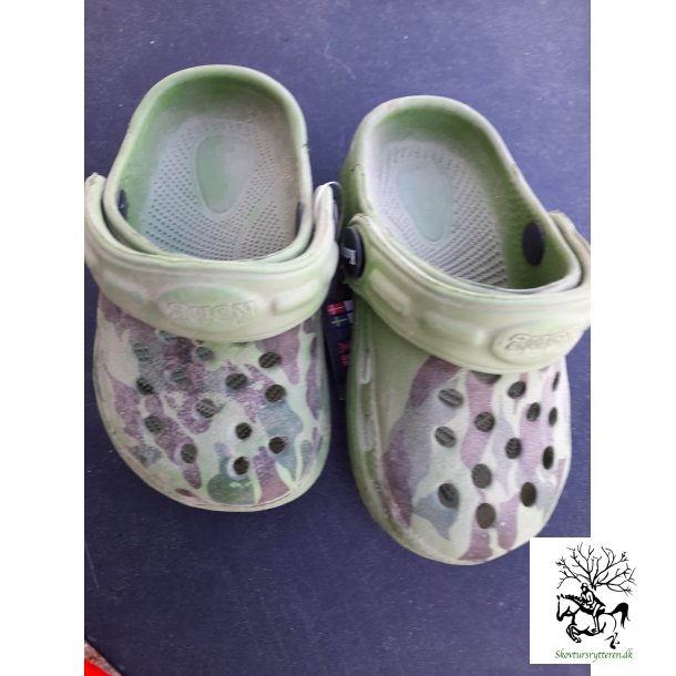 Clogs " Kong the clox" til brn i Army str. 22-24
