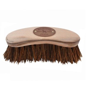 Strigle bananformet med stive bassine fibre fra Borstiq