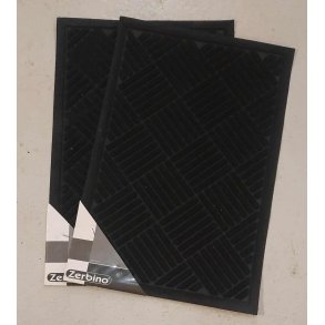 Drmtter 2 stk. med gummi bagside - sort eller sand 