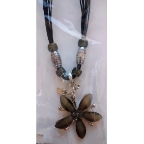 Halskde med blomst fra Fashion Jewelry Gr
