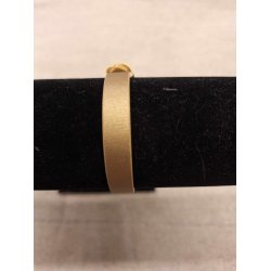 Armbnd til bogstaver i lder look 