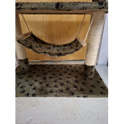 Kradsetr� lille med h�ngek�je til katte