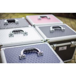 Striglekasse eller Striglebox fra IR "Shiny"