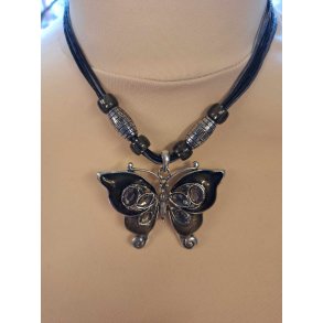 Halskde med sommerfugl fra Fashion Jewelry Sort