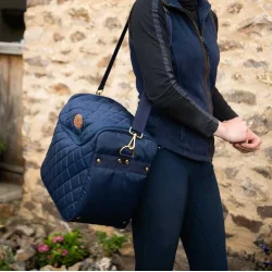 Strigletaske fra Borstiq Farm i navy