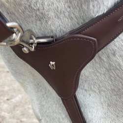 Fortj i sort eller brun kvalitets lder fra ByWeber  "Catina"