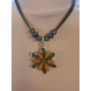 Halskde med blomst fra Fashion Jewelry Grn
