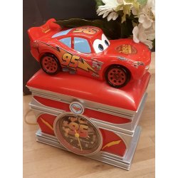 Disney cars spare bil og ur i et 