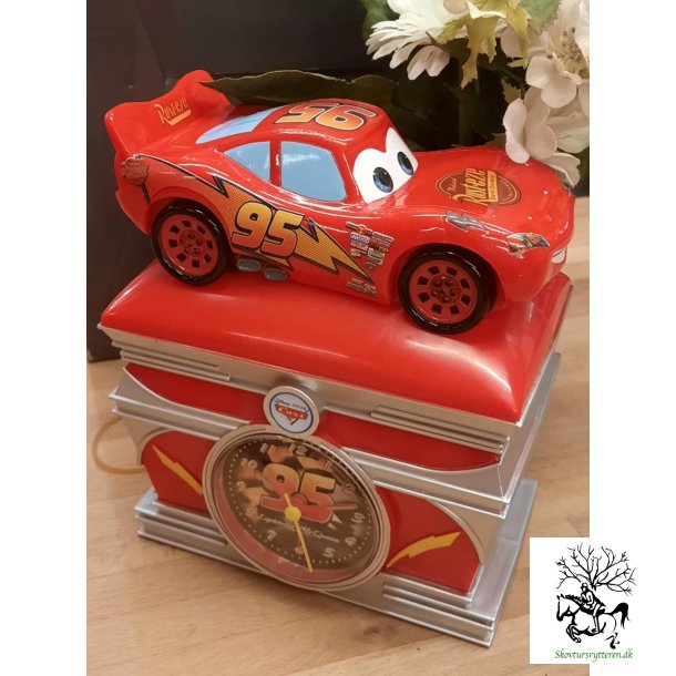 Disney cars spare bil og ur i et 