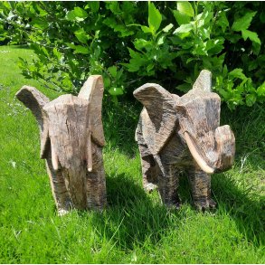 Elefant i polystyren til ude eller inde -1 stk med snabel op