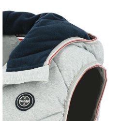 Ridevest  vinter i genbrugs materiale, vandafvisende med kugle polstring fra "LEA"  i gr