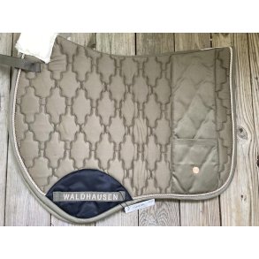 Underlag med lille lomme fra ELT  Dressur eller Combi 