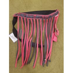 Fluepandebnd med elastisk halsrem fra QHP i flere farver